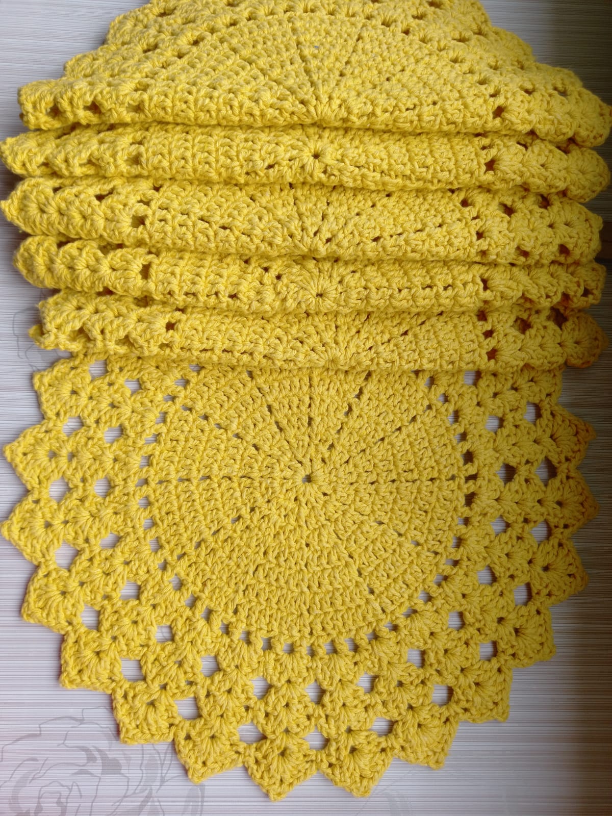 Jogo de Passadeira em Crochê Basic - Amarelo